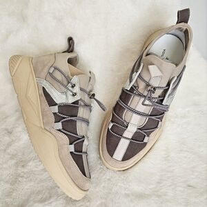 VOILE BLANCHE Joshee Low Top Suede Print Fabric Dove Beige Sneakers